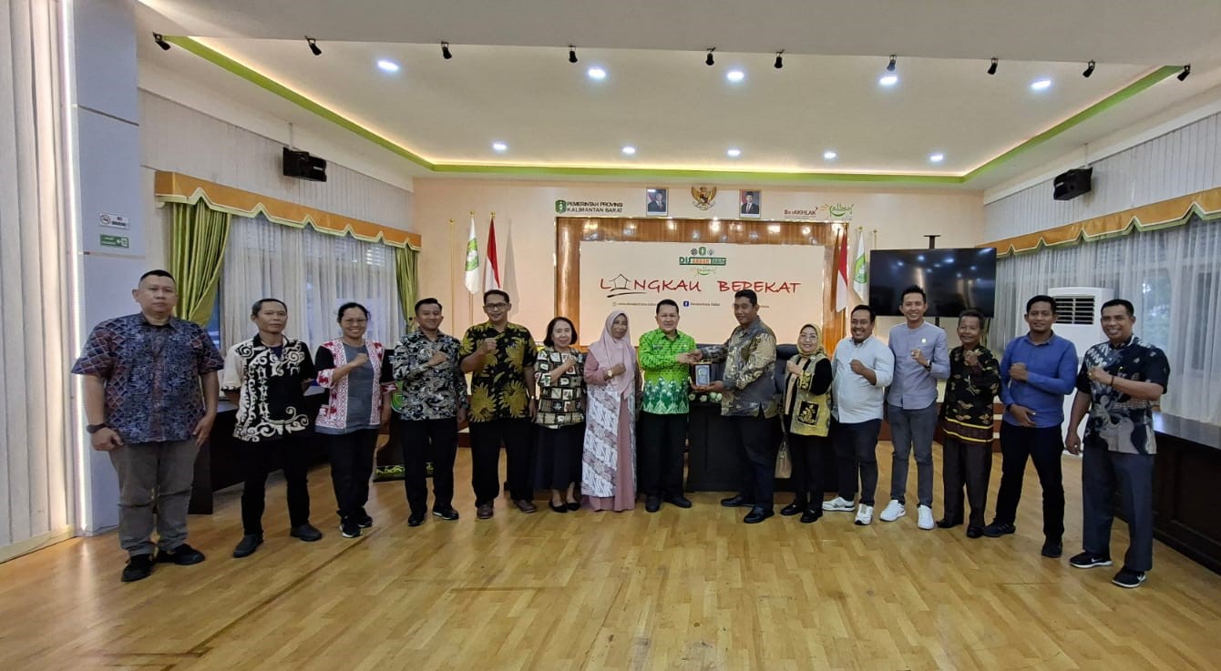 KOMISI III DPRD KABUPATEN KAYONG UTARA LAKUKAN KUNJUNGAN KERJA KE DINAS TENAGA KERJA DAN TRANSMIGRASI PROVINSI KALIMANTAN BARAT