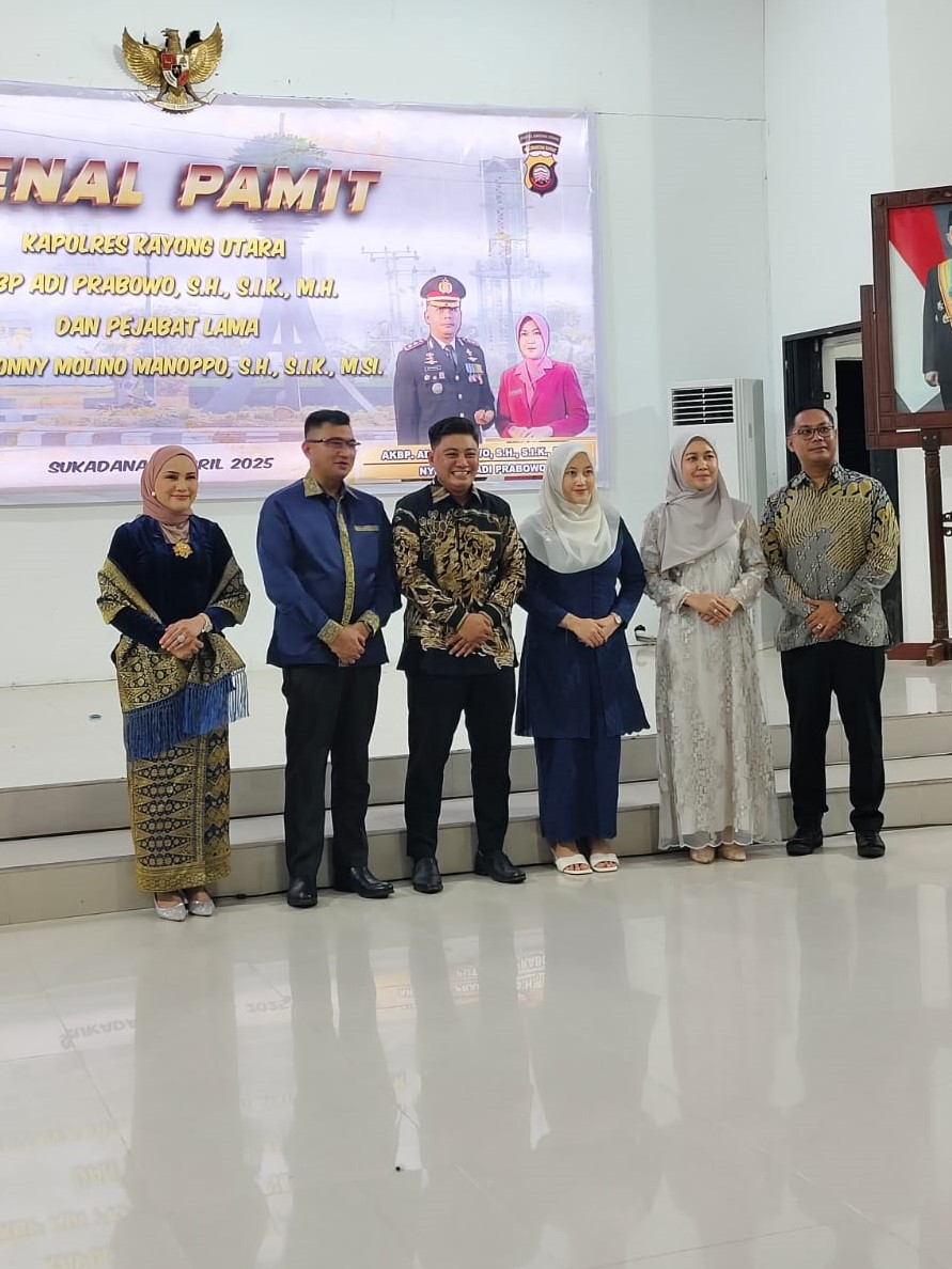 KETUA DPRD KABUPATEN KAYONG UTARA H. SURYA ADITYA, S.H.,M.Pd. HADIRI KEGIATAN KENAL PAMIT KAPOLRES KAYONG UTARA