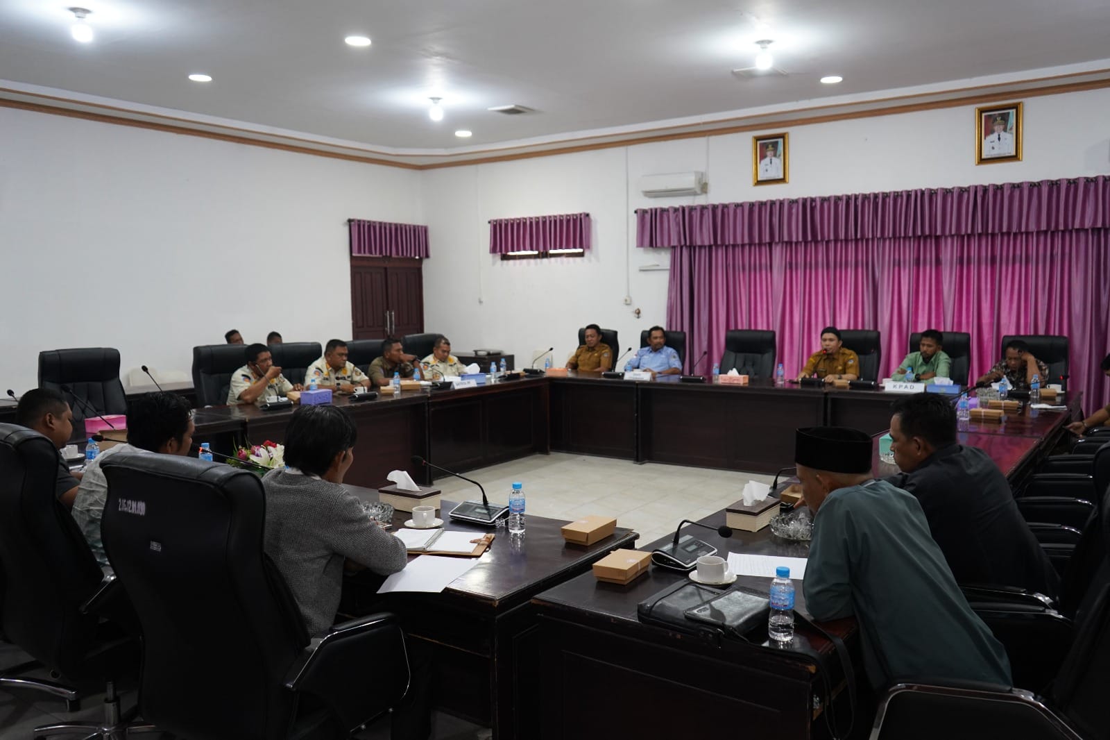 KOMISI I DPRD KAYONG UTARA GELAR RAPAT KERJA BAHAS KENAKALAN ANAK USIA SEKOLAH