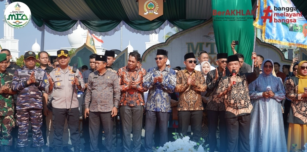 DPRD Kabupaten Kayong Utara hadiri Pelepasan Pawai Ta'aruf MTQ ke XXXIV Tingkat Provinsi Kalimantan Barat di Kabupaten Kayong Utara